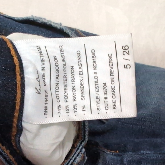 Kancan Dark Wash Faded Button Fly Distressed Ankle Length Jegging Size 5 / 26 - Picture 5 of 5